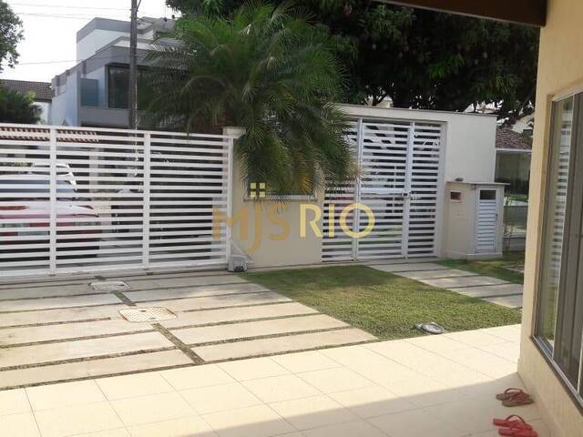 #CA00272 - Casa para Venda em Rio de Janeiro - RJ