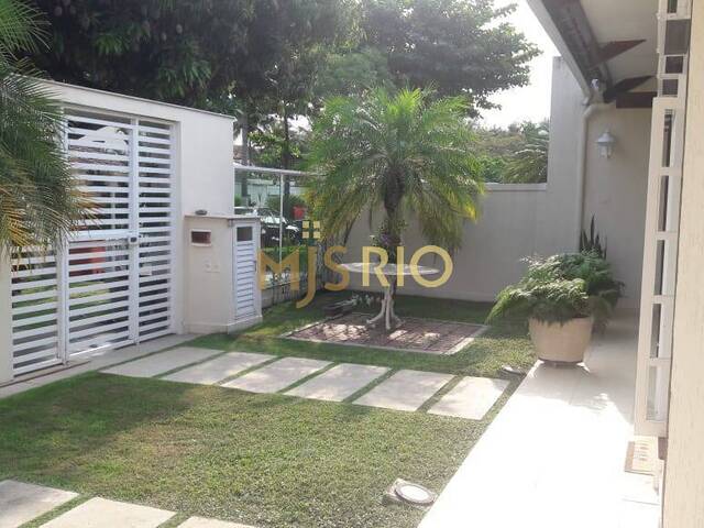 #CA00272 - Casa para Venda em Rio de Janeiro - RJ